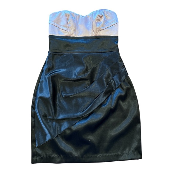 Elegant Black and pink Strapless Dress vintage NWT - Picture 1 of 4